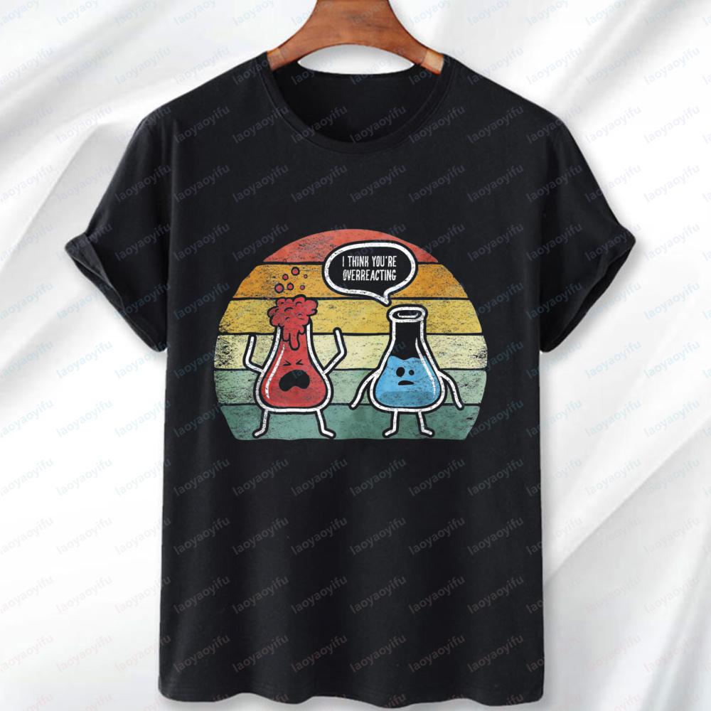 Funny Chemistry Unisex T-Shirt Overreacting Flask Pun Print Tops Science Lover Vintage Nostalgia Classic Fashion Men s Clothing 5XL різнокольоровий
Funny Chemistry Unisex T-Shirt Overreacting Flask Pun Print Tops Science Lover Vintage Nostalgia Classic Fashion Men s Clothing 5XL різнокольоровий
