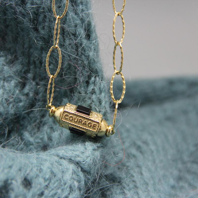 Personalized Necklace Fashion Tarot Brand Zircon Pendant O Ring Necklace Electroplating Gold Color Retention
Personalized Necklace Fashion Tarot Brand Zircon Pendant O Ring Necklace Electroplating Gold Color Retention