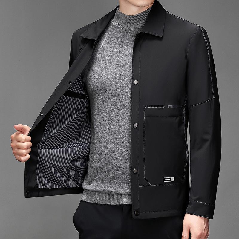 Повседневная куртка в стиле рубашки с длинными рукавами для мужчин на весну и осень, новая модная тонкая куртка в корейском стиле с простыми лацканами 4XL
Повседневная куртка в стиле рубашки с длинными рукавами для мужчин на весну и осень, новая модная тонкая куртка в корейском стиле с простыми лацканами 4XL