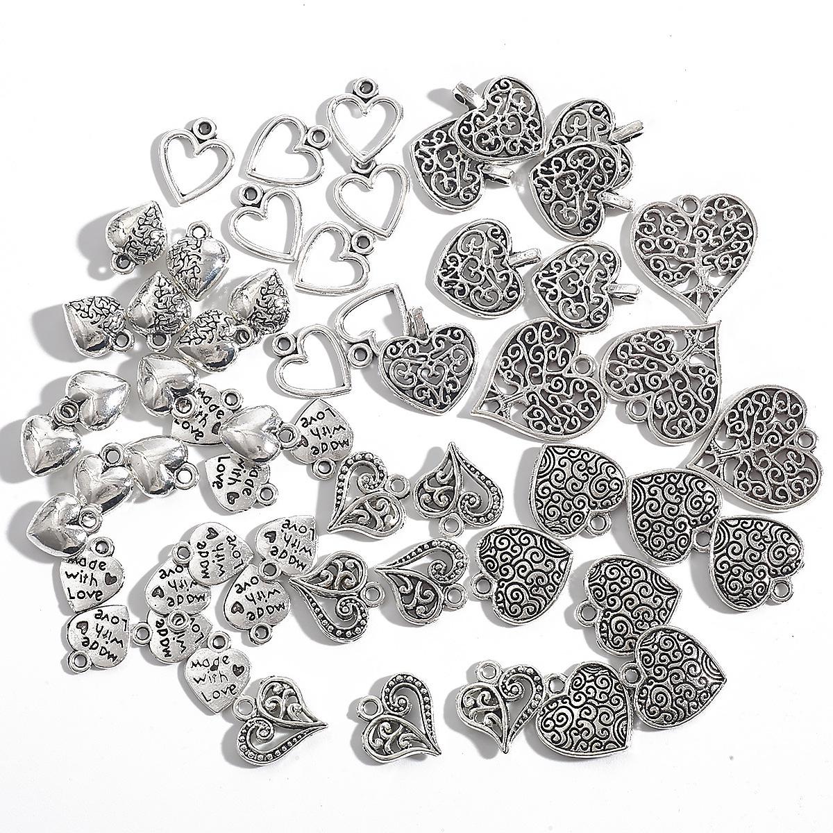 Retro Alloy Heart Pendant Charm for DIY Jewelry and Accessories - Versatile for Bracelets and Necklaces
Retro Alloy Heart Pendant Charm for DIY Jewelry and Accessories - Versatile for Bracelets and Necklaces