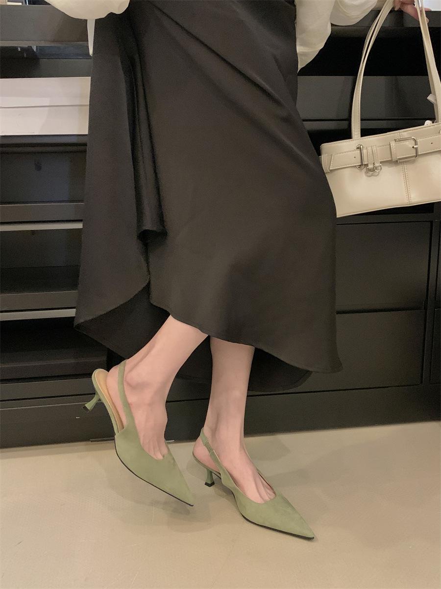 Французские высокие каблуки зеленые босоножки с бахромой женские туфли темперамент светская львица с юбкой заостренные одинарные туфли 39 светло-зеленый
Французские высокие каблуки зеленые босоножки с бахромой женские туфли темперамент светская львица с юбкой заостренные одинарные туфли 39 светло-зеленый