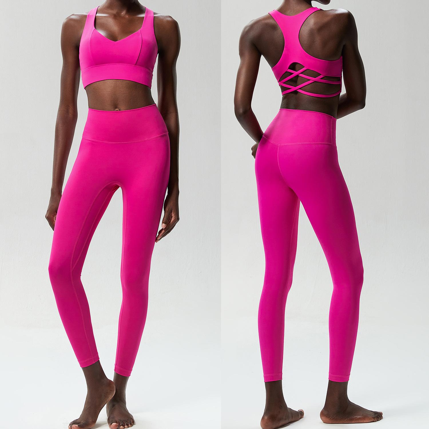 Женский комплект из двух предметов для йоги, однотонный маслянистый мягкий спортивный костюм, дышащий, быстросохнущий, спортивная одежда для бега, женская одежда для тренировок S красный
Женский комплект из двух предметов для йоги, однотонный маслянистый мягкий спортивный костюм, дышащий, быстросохнущий, спортивная одежда для бега, женская одежда для тренировок S красный