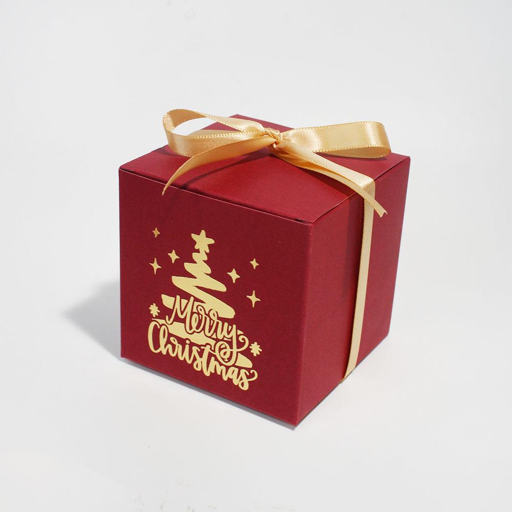 12 шт. Рождественская бронзовая квадратная коробка Креативная коробка для конфет Высококлассная красная бронзовая подарочная коробка в виде рождественской елки 12PCS
12 шт. Рождественская бронзовая квадратная коробка Креативная коробка для конфет Высококлассная красная бронзовая подарочная коробка в виде рождественской елки 12PCS
