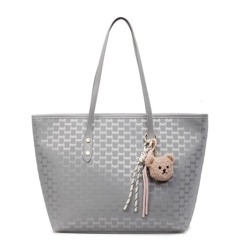 Сумка-тоут большой вместимости Новая модная сумка через плечо для поездок на работу no pendant серебряный
Сумка-тоут большой вместимости Новая модная сумка через плечо для поездок на работу no pendant серебряный