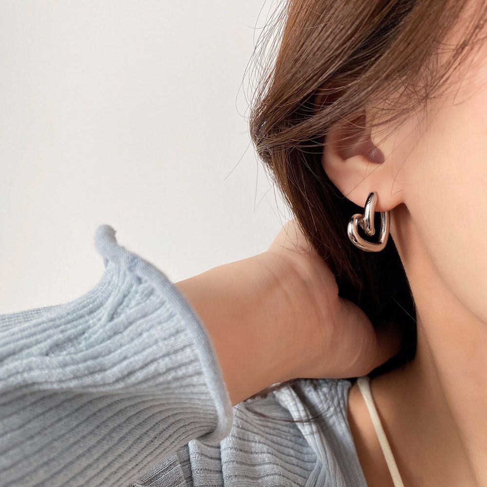Gift Twist Gold Color Geometric Heart Shaped Ear Studs Heart Earrings Hoop Earrings Fashion Jewelry срібний
Gift Twist Gold Color Geometric Heart Shaped Ear Studs Heart Earrings Hoop Earrings Fashion Jewelry срібний