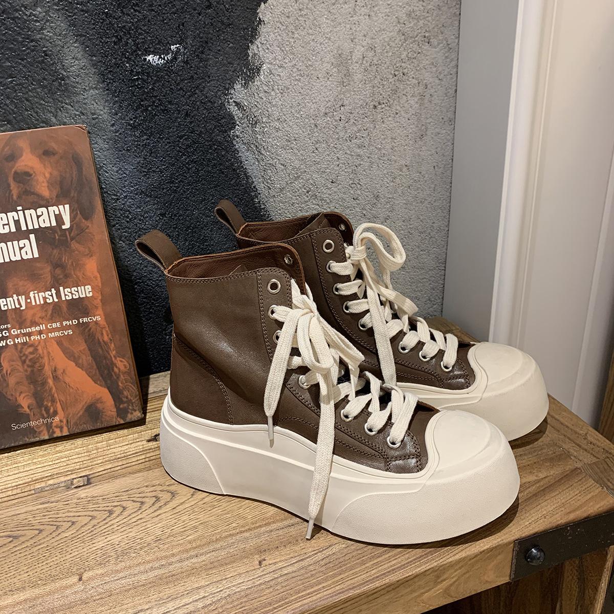 Cowhide version~ Grape mother with genuine leather round head platform Martin boots women s short boots high-top casual little white shoes women s b 40
Cowhide version~ Grape mother with genuine leather round head platform Martin boots women s short boots high-top casual little white shoes women s b 40