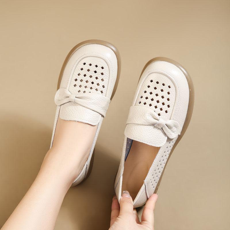 Summer Hollowed Out Soft Leather Shoes, Comfortable Soft Leather Surface, Soft Sole, Flat Bottomed Women s Leather Sandals 36
Summer Hollowed Out Soft Leather Shoes, Comfortable Soft Leather Surface, Soft Sole, Flat Bottomed Women s Leather Sandals 36