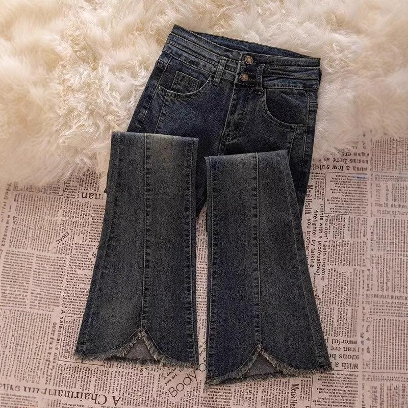High-Waisted Cement Gray Micro-Flared Fleece-Lined Jeans for Women - Autumn/Winter 2024 Retro Style 5XL
High-Waisted Cement Gray Micro-Flared Fleece-Lined Jeans for Women - Autumn/Winter 2024 Retro Style 5XL