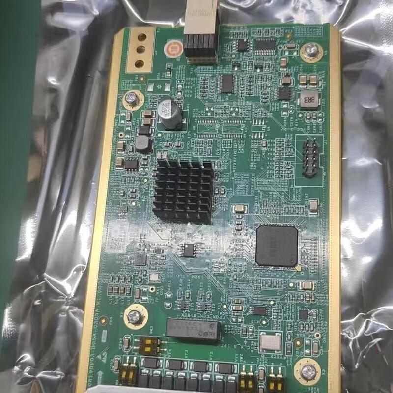 Ruijie HSIC-2E1/CE1 2-Port Channelized E1 Interface Module
Ruijie HSIC-2E1/CE1 2-Port Channelized E1 Interface Module