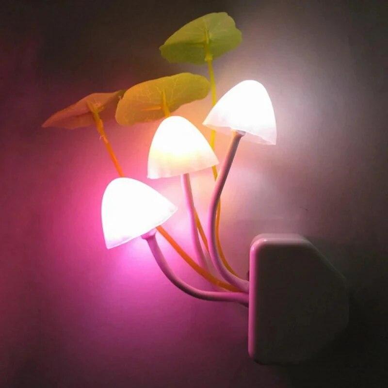 Novelty Mushroom Fungus Night Light EU & US Plug Light Sensor 220V 3 LED Colorful Mushroom Lamp Led Night Lights US
Novelty Mushroom Fungus Night Light EU & US Plug Light Sensor 220V 3 LED Colorful Mushroom Lamp Led Night Lights US