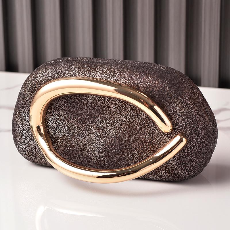 Evening Clutch with Gold Handle Luxury Designer Handbags for Women Crossbody Shoulder Bag Unique Shape Wedding Party Purses коричневый
Evening Clutch with Gold Handle Luxury Designer Handbags for Women Crossbody Shoulder Bag Unique Shape Wedding Party Purses коричневый