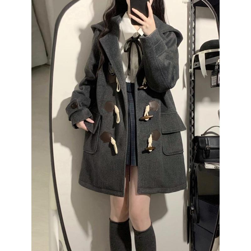 2024 Autumn/Winter Mid-Length Togged Wool Coat - Japanese College Style for Couples XL
2024 Autumn/Winter Mid-Length Togged Wool Coat - Japanese College Style for Couples XL