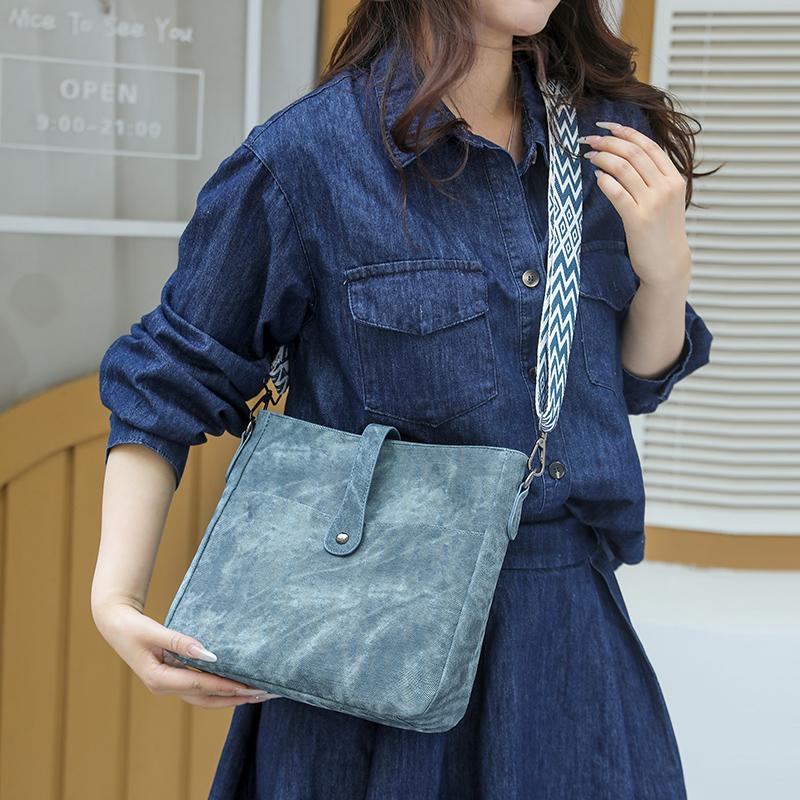 Women s Shoulder Bag Commuter Bucket Bag Large Capacity Crossbody Bag Tote Bag бежевий
Women s Shoulder Bag Commuter Bucket Bag Large Capacity Crossbody Bag Tote Bag бежевий
