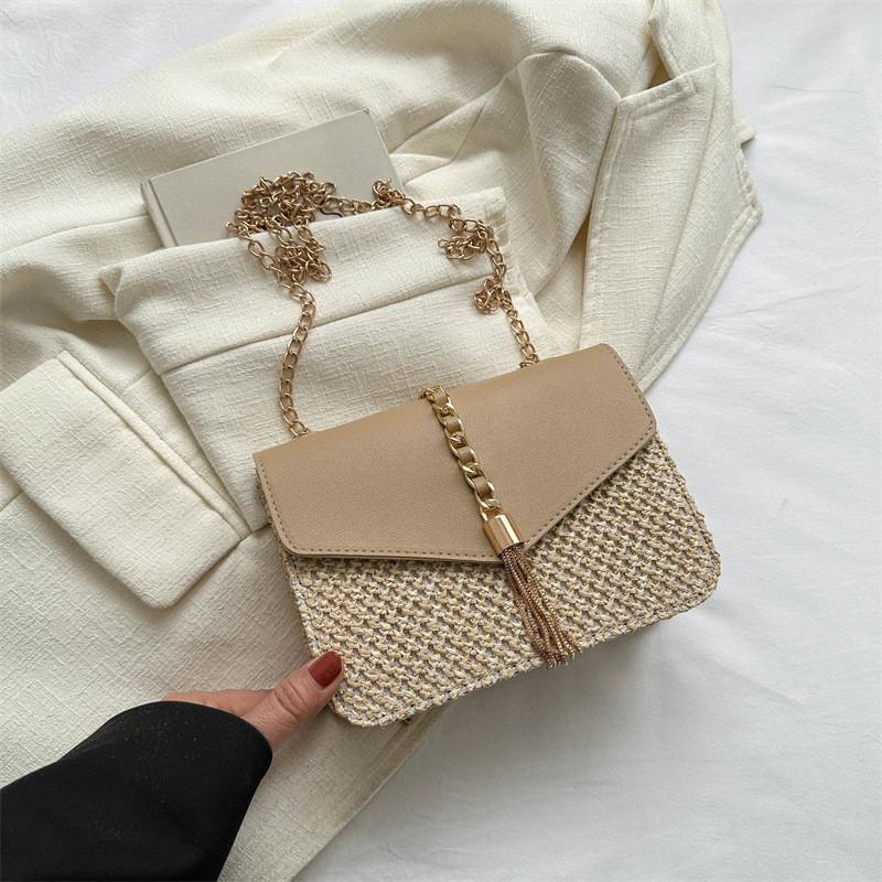 Fashionable Woven Small Square Bag With Chain Strap For Trendsetting Everyday Style хакі
Fashionable Woven Small Square Bag With Chain Strap For Trendsetting Everyday Style хакі