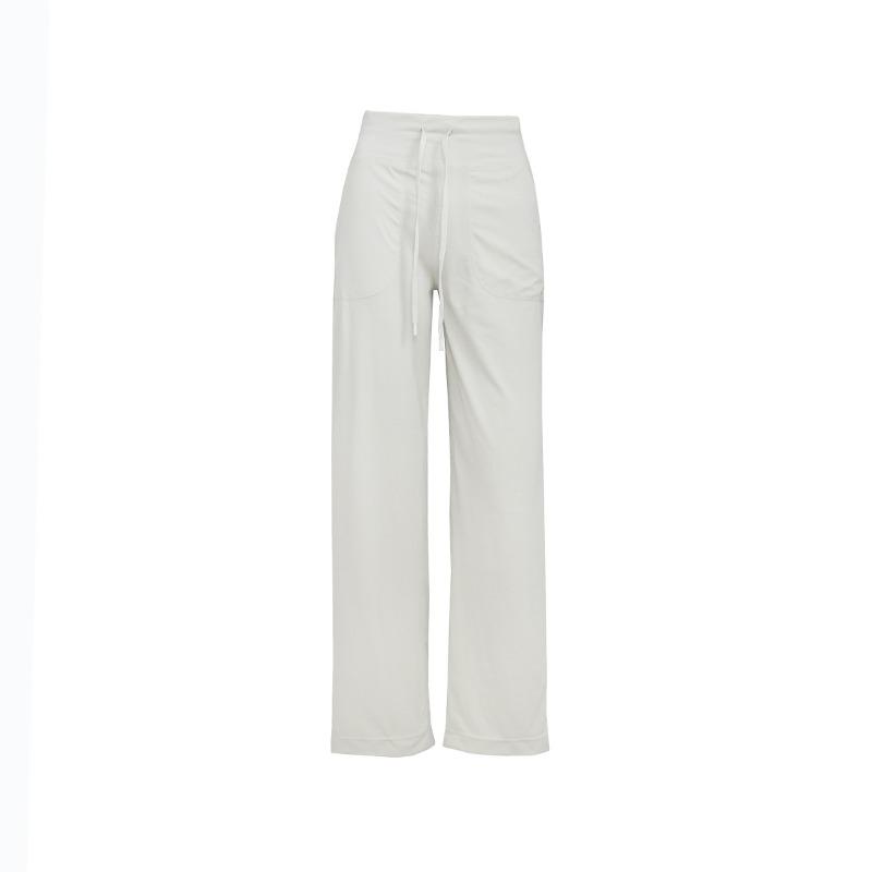 Summer casual wide-leg pants women s high elastic and vertical fitness yoga pants silky and breathable drawstring trousers outdoor sports trousers Xxxl (size 12)
Summer casual wide-leg pants women s high elastic and vertical fitness yoga pants silky and breathable drawstring trousers outdoor sports trousers Xxxl (size 12)