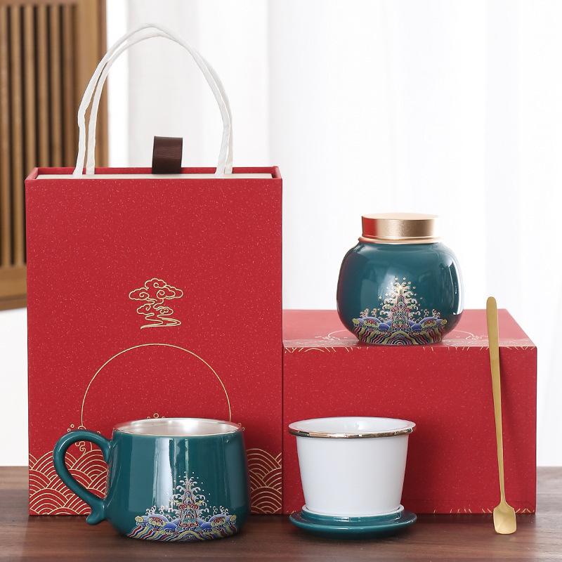Handmade Silver-Plated Mug Gift Set with Tea-Water Separation Inner Liner Filter for Office and Home Use Ceramic Water Cup with 201-300ml зелений
Handmade Silver-Plated Mug Gift Set with Tea-Water Separation Inner Liner Filter for Office and Home Use Ceramic Water Cup with 201-300ml зелений