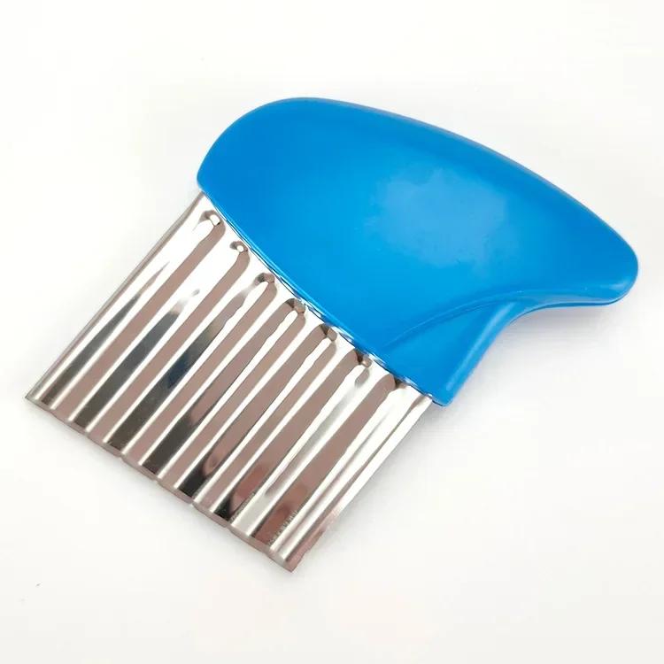 Нержавеющая сталь овощерезка для картофеля моркови волнообразный нож для картофеля чипсов гофрированный волнообразный нож кухонный инструмент для картофеля фри гаджет темно-синий
Нержавеющая сталь овощерезка для картофеля моркови волнообразный нож для картофеля чипсов гофрированный волнообразный нож кухонный инструмент для картофеля фри гаджет темно-синий