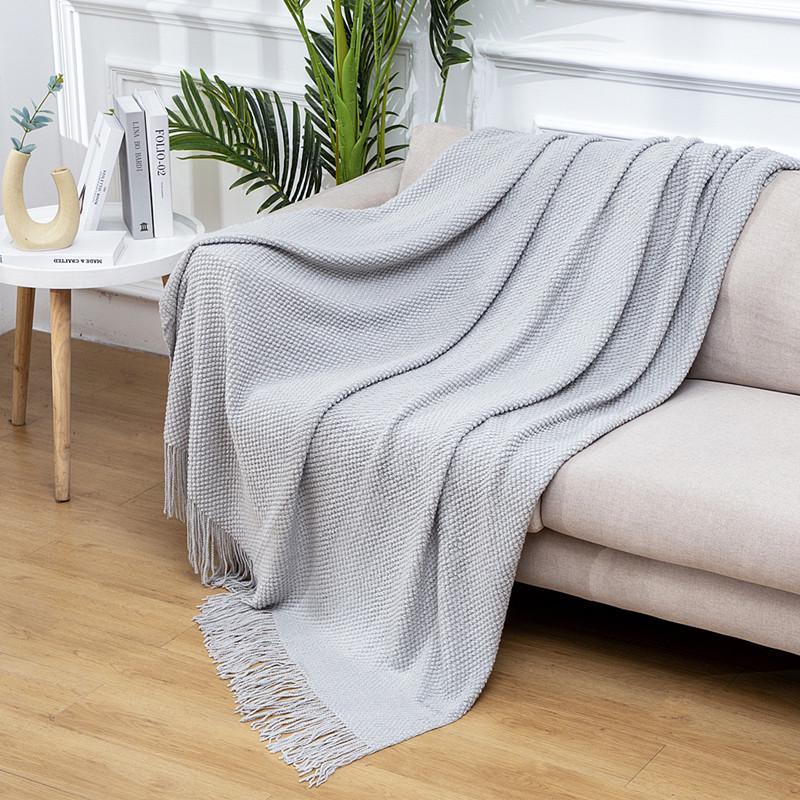 Summer Houndstooth Woolen Fringe Blanket: Knitted Sofa & Nap Blanket 60x180cm with Fringe
Summer Houndstooth Woolen Fringe Blanket: Knitted Sofa & Nap Blanket 60x180cm with Fringe
