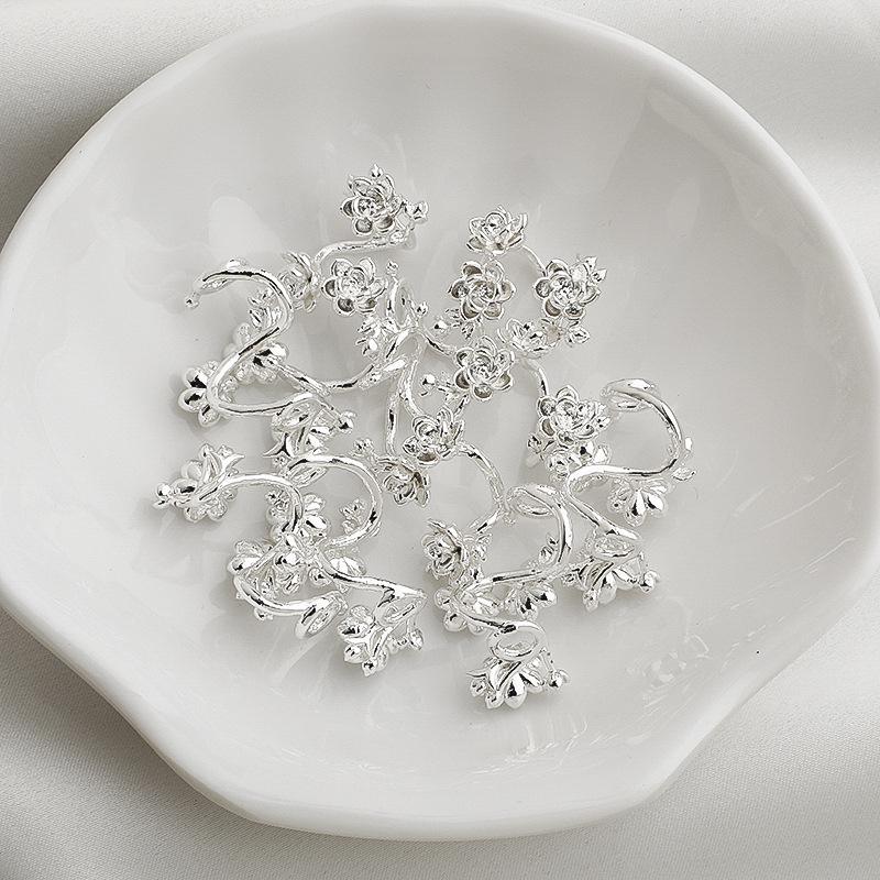 14K Gold Filled Rose Branch Flower Spacer Beads for DIY Jewelry & Accessories.
14K Gold Filled Rose Branch Flower Spacer Beads for DIY Jewelry & Accessories.