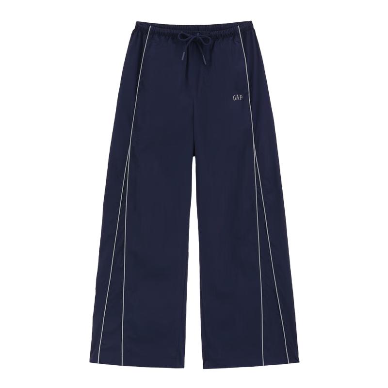 GAP Women s Logo Print Curved Casual Pants 165/70A
GAP Women s Logo Print Curved Casual Pants 165/70A