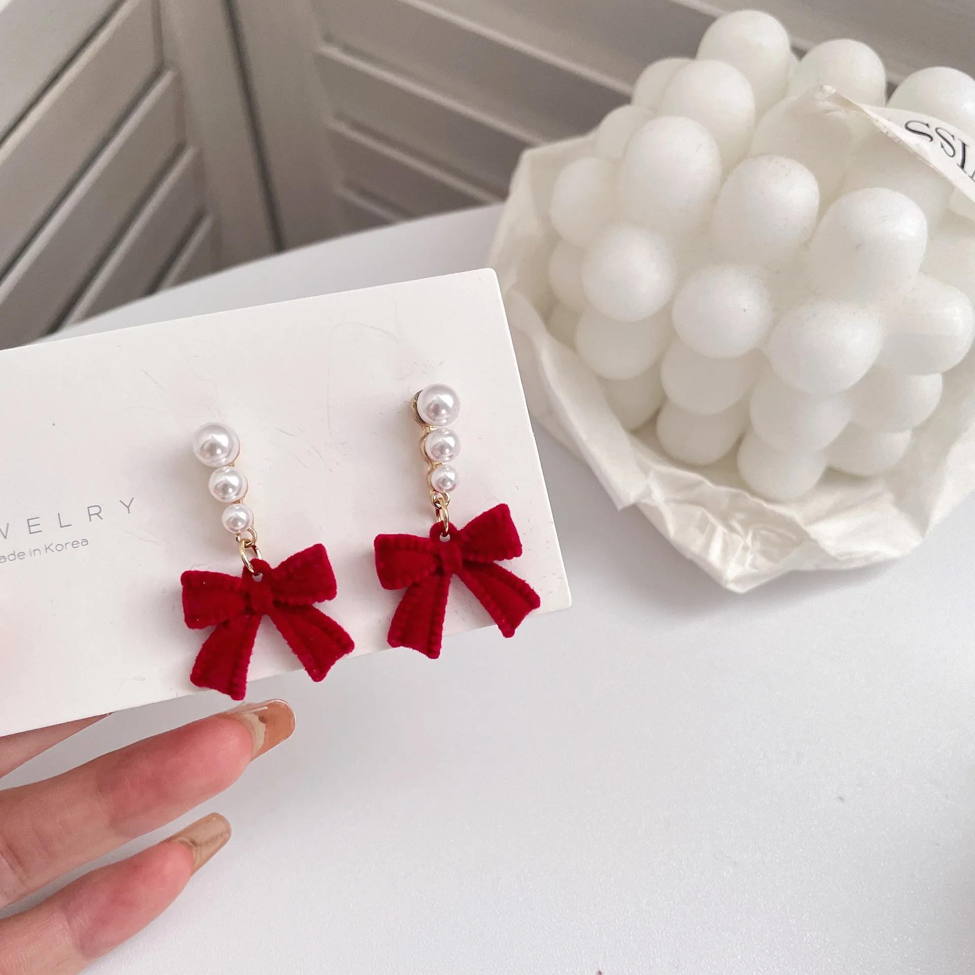 LATS Red Black Bowtie Earrings for Women Girls Simulated Pearl Cloth Bow Tie Earrings Zircon Ear Accessories Beautiful Gifts
LATS Red Black Bowtie Earrings for Women Girls Simulated Pearl Cloth Bow Tie Earrings Zircon Ear Accessories Beautiful Gifts