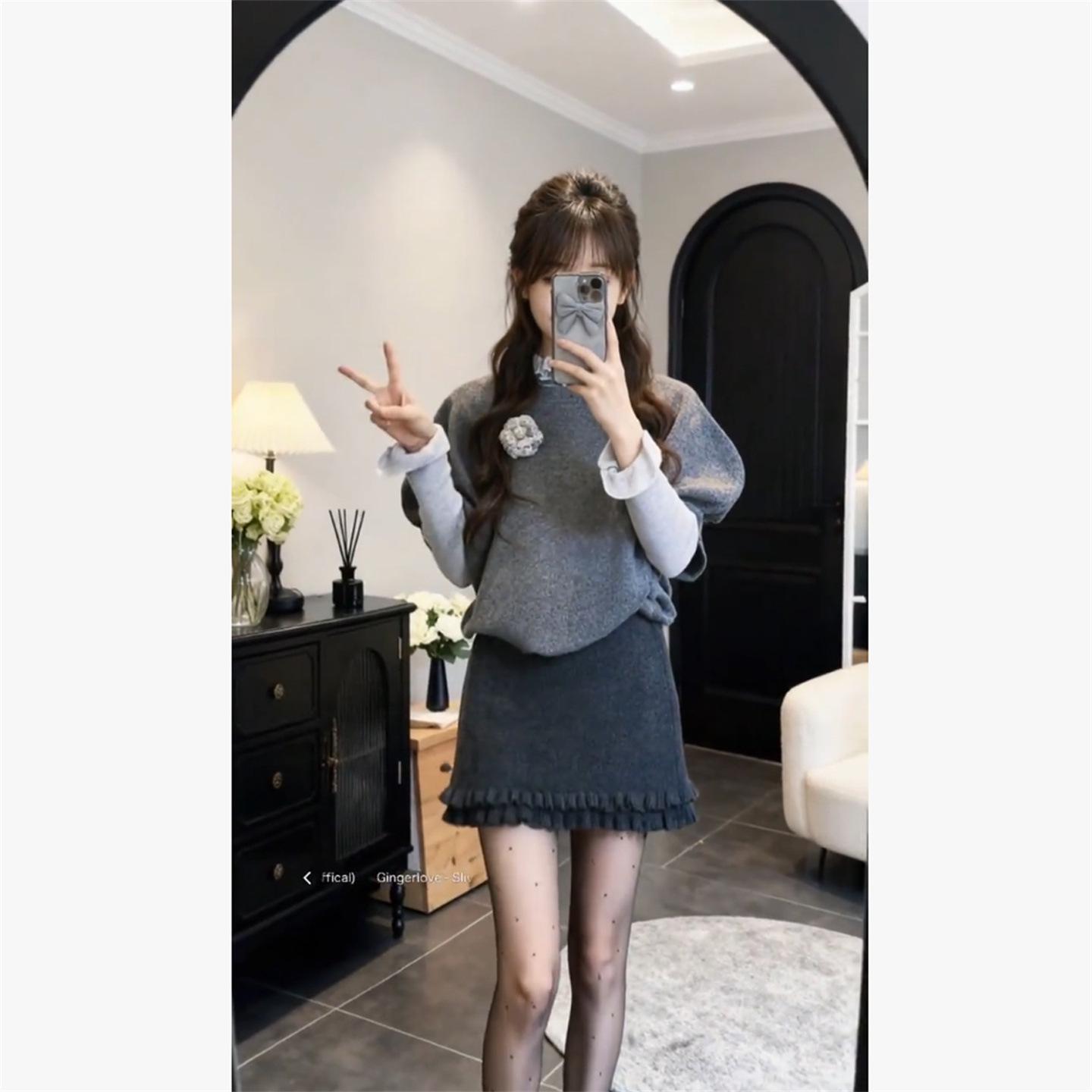 Korean Chic Three-Piece Set: Knit Sweater, Lace Base Layer & Skirt S (Fits 80-95 lbs)
Korean Chic Three-Piece Set: Knit Sweater, Lace Base Layer & Skirt S (Fits 80-95 lbs)