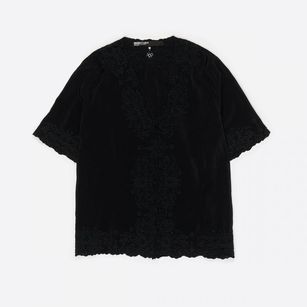 Bimba Y Lola Shirt Black B265awb016bkb Black/XS
Bimba Y Lola Shirt Black B265awb016bkb Black/XS