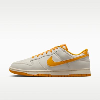 Nike Dunk Low top Skateboard Shoes Men s White 44
Nike Dunk Low top Skateboard Shoes Men s White 44