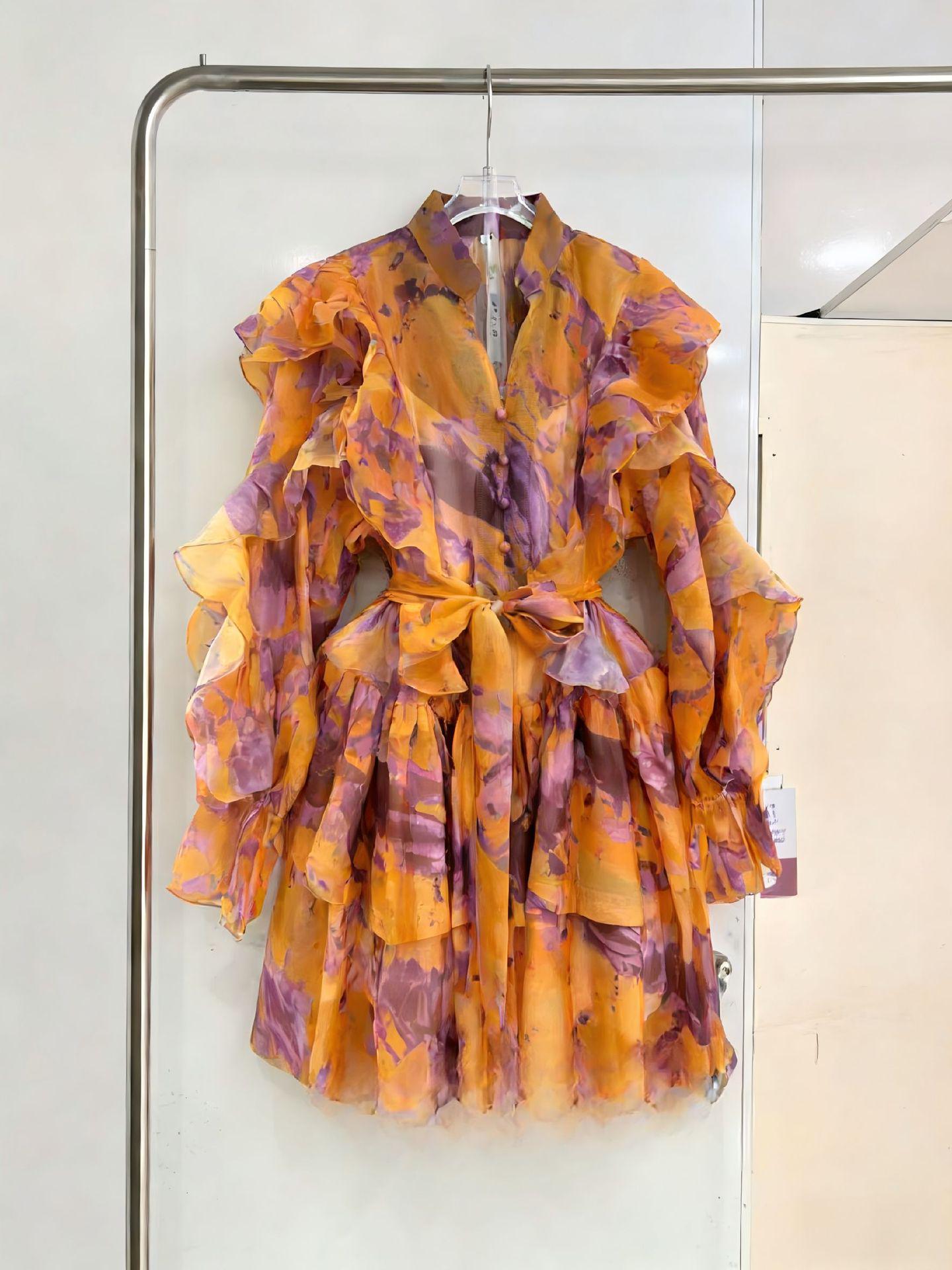 2026 European & American V-neck Patchwork Print Ruffle Lace-up Dress Extra Large оранжевый
2026 European & American V-neck Patchwork Print Ruffle Lace-up Dress Extra Large оранжевый