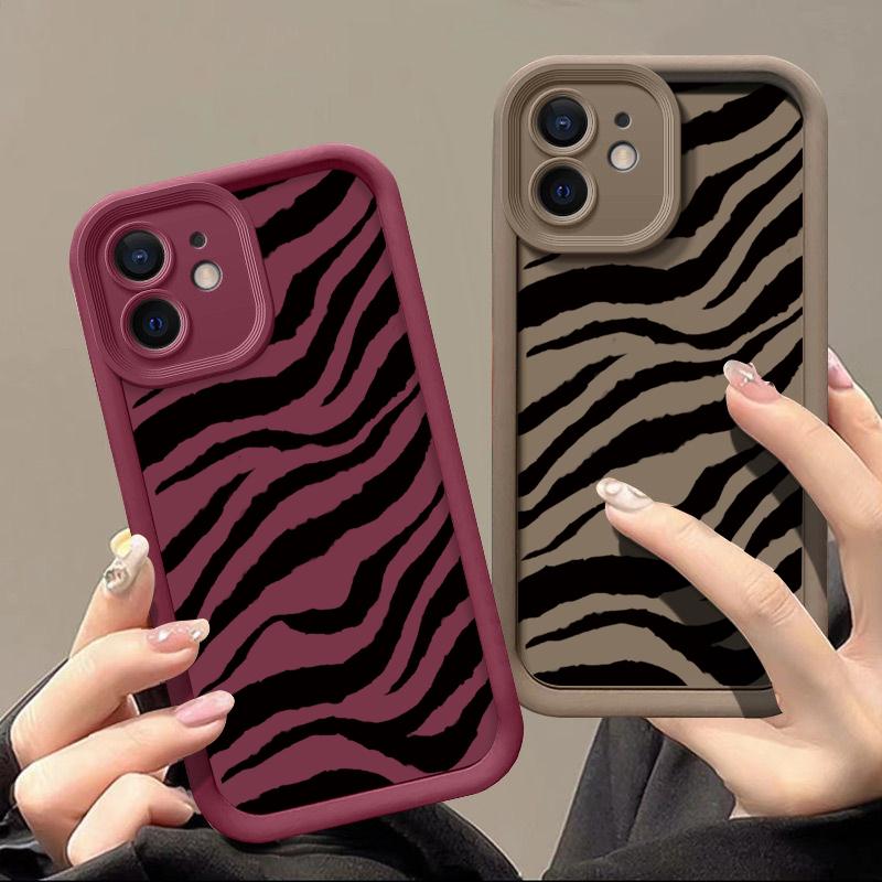 Модный узор в полоску зебры для iPhone 15 14 13 Pro Max 12 Pro 11 XR 8 7, противоударный мягкий чехол из ТПУ iPhone 15 чёрный
Модный узор в полоску зебры для iPhone 15 14 13 Pro Max 12 Pro 11 XR 8 7, противоударный мягкий чехол из ТПУ iPhone 15 чёрный
