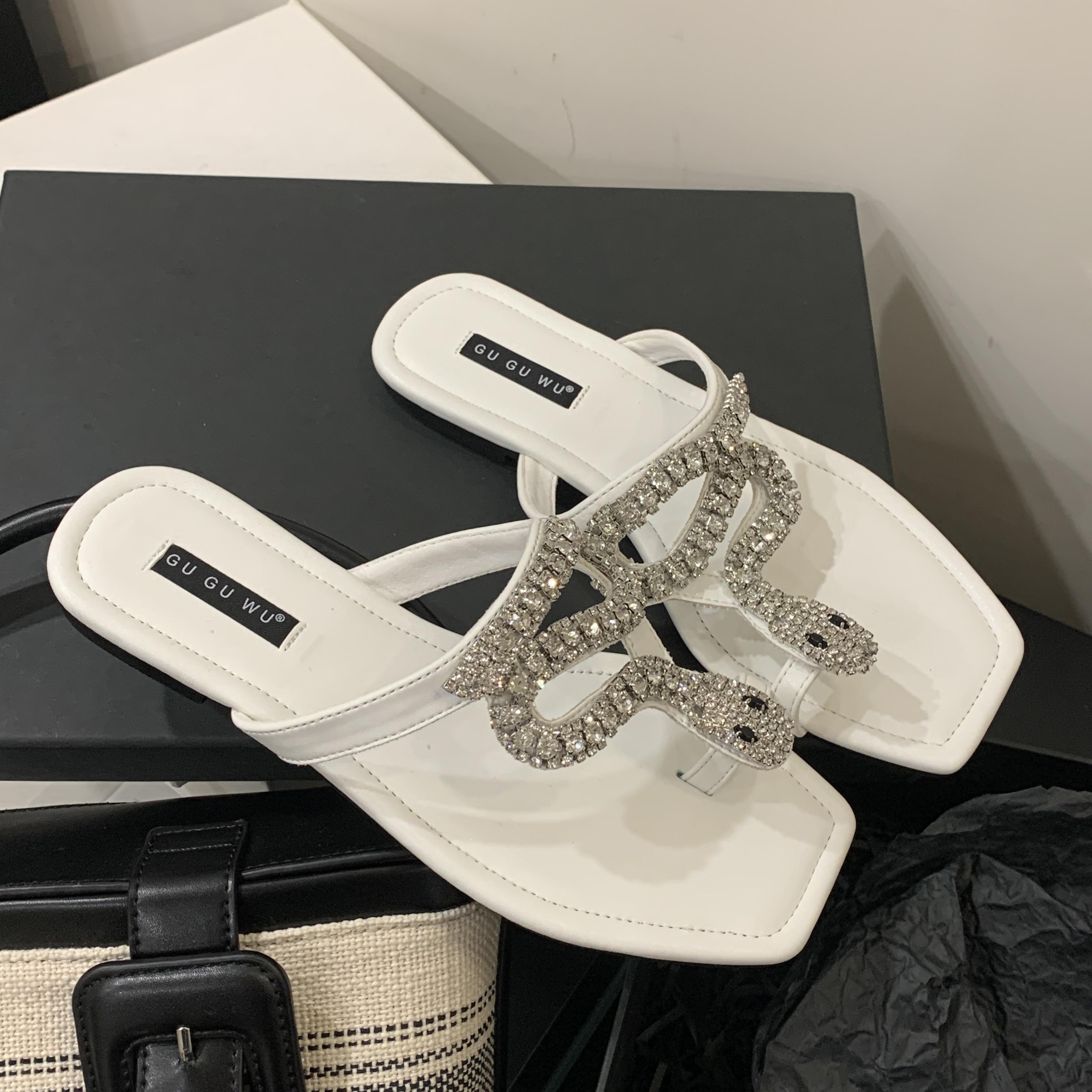 Fashion Women Slippers 2025 New Fashion Sandals Slides Women Summer Bow Keep Warm Shoes Women Flat Plus Size Slippers Zapatos De Mujer 40 белый
Fashion Women Slippers 2025 New Fashion Sandals Slides Women Summer Bow Keep Warm Shoes Women Flat Plus Size Slippers Zapatos De Mujer 40 белый