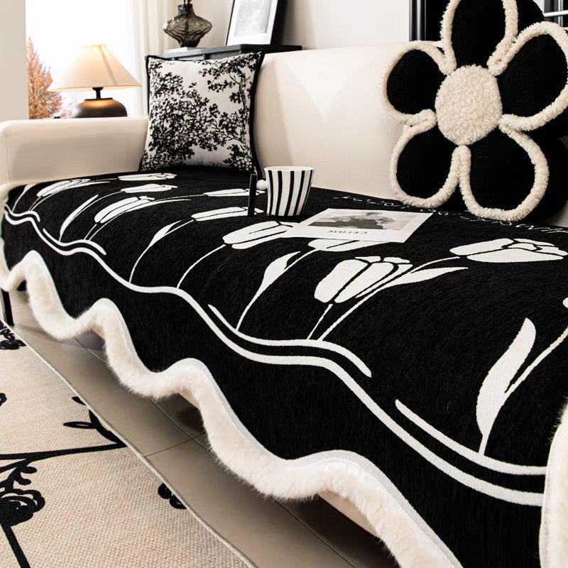French Wavy Edge Sofa Cushion Chenier Non-slip Four-season Universal Special-shaped Leather Seat Cushion Design Sense Light Luxury Sofa Cover 90*160cm
French Wavy Edge Sofa Cushion Chenier Non-slip Four-season Universal Special-shaped Leather Seat Cushion Design Sense Light Luxury Sofa Cover 90*160cm