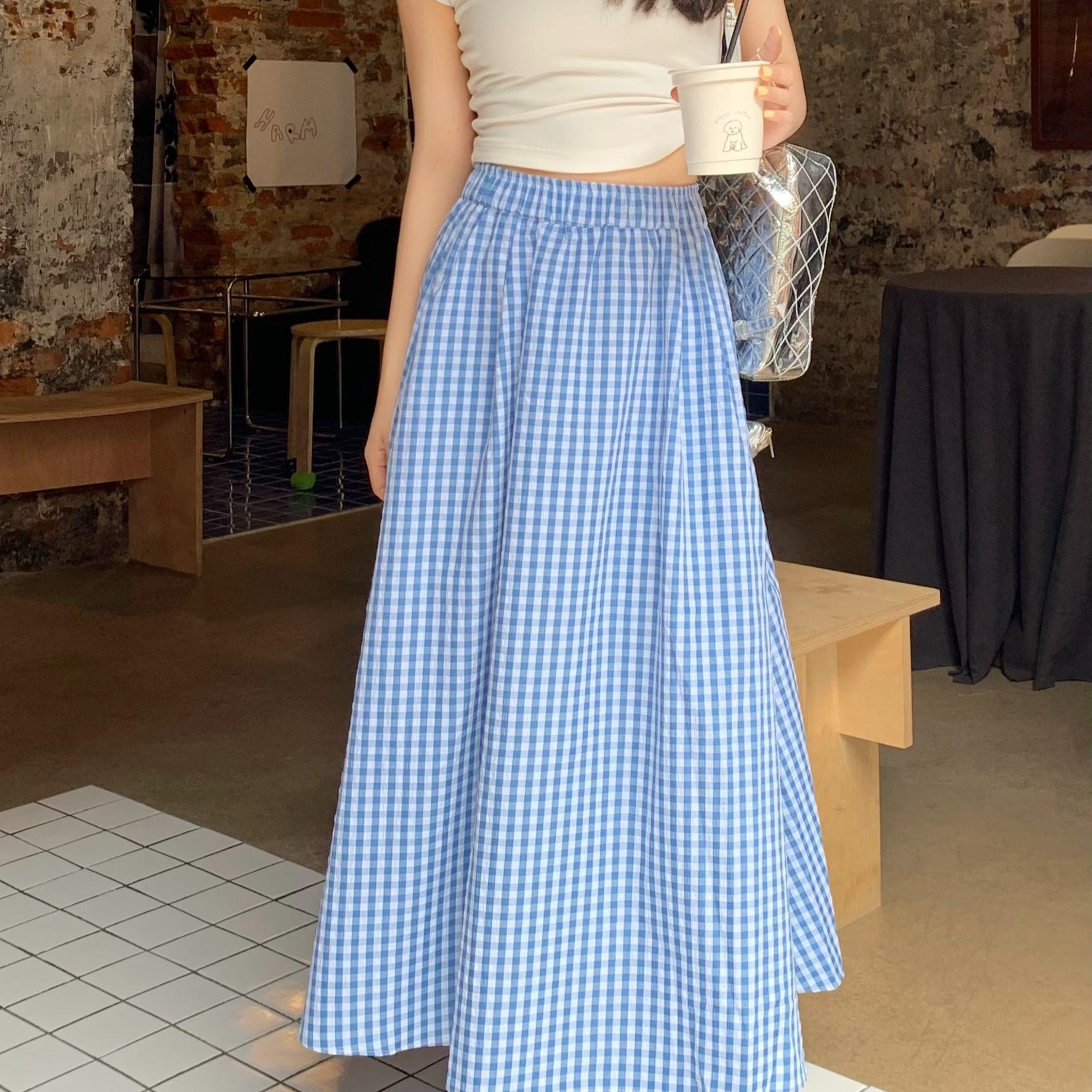 Женская летняя синяя клетчатая эластичная миди-юбка А-силуэта «зонтик» с высокой талией - корейский стиль, облегающая посадка с расклешенным силуэтом M синий
Женская летняя синяя клетчатая эластичная миди-юбка А-силуэта «зонтик» с высокой талией - корейский стиль, облегающая посадка с расклешенным силуэтом M синий