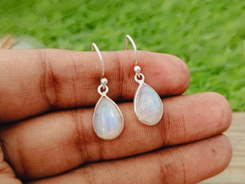Moonstone Gemstone Women Dangle Earring, Solid 925 Sterling Silver Birthday Gift Earring, Anniversary Gift
Moonstone Gemstone Women Dangle Earring, Solid 925 Sterling Silver Birthday Gift Earring, Anniversary Gift