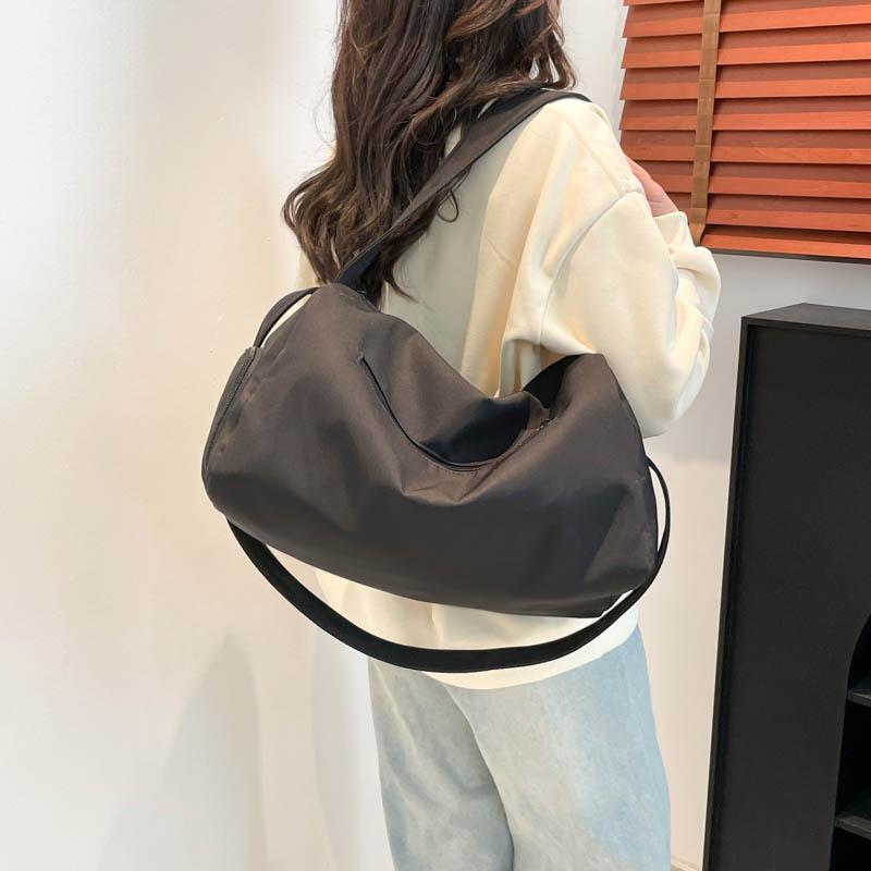 Swimming Fitness Women Large Capacity Lightweight Short Trip Function Cycling Leisure Shoulder Crossbody Yoga Luggage Bag чёрный
Swimming Fitness Women Large Capacity Lightweight Short Trip Function Cycling Leisure Shoulder Crossbody Yoga Luggage Bag чёрный