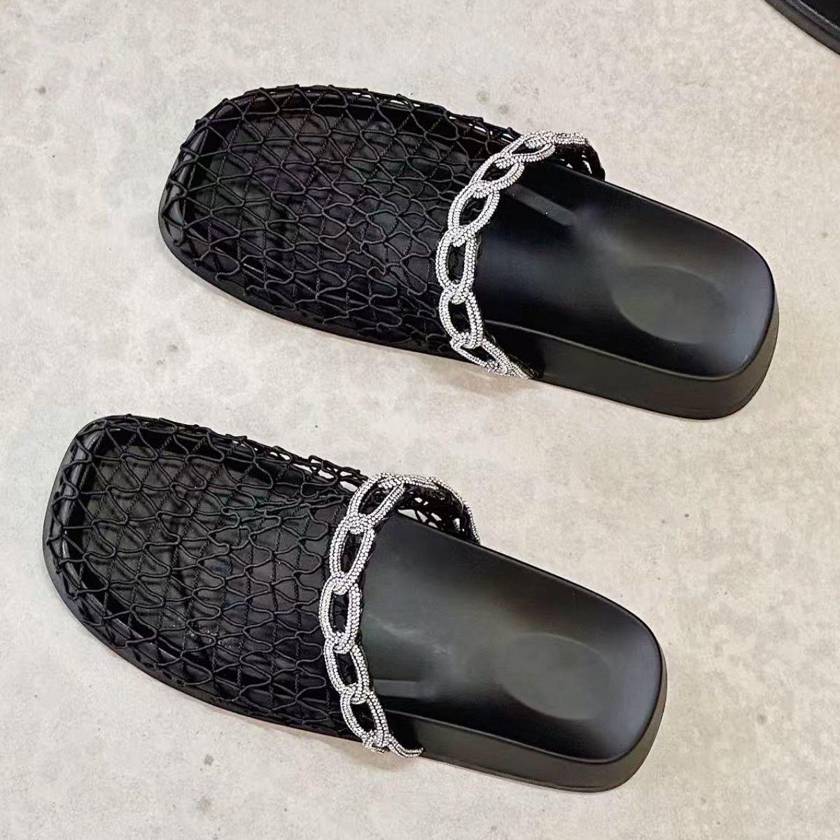 Баотоу рыболовная сетка полушлепанцы женские уличные 2025 лето новые толстая подошва римские полые дышащие удобные пляжные прохладные шлепанцы 40 чёрный
Баотоу рыболовная сетка полушлепанцы женские уличные 2025 лето новые толстая подошва римские полые дышащие удобные пляжные прохладные шлепанцы 40 чёрный