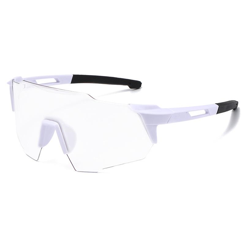 Goggles photosensitive color-changing bicycle riding glasses outdoor color-changing sports sunglasses
Goggles photosensitive color-changing bicycle riding glasses outdoor color-changing sports sunglasses