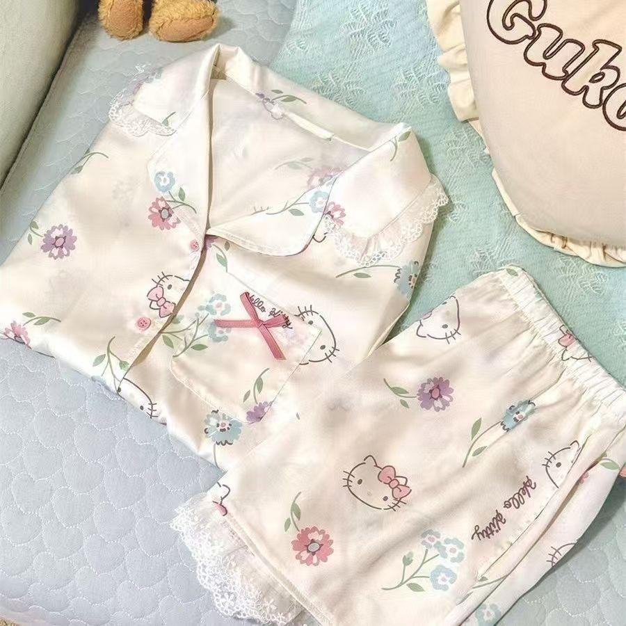 Cute lace Kitty cat girl pajamas summer Korean version short-sleeved shorts can be worn outside loungewear S
Cute lace Kitty cat girl pajamas summer Korean version short-sleeved shorts can be worn outside loungewear S