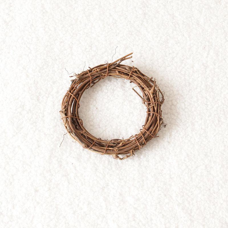 Earth Poria Cocos Vine Circle Christmas Decoration Vine Circle DIY Festival Scene Decoration Pendant Garland Accessories 1pc
Earth Poria Cocos Vine Circle Christmas Decoration Vine Circle DIY Festival Scene Decoration Pendant Garland Accessories 1pc