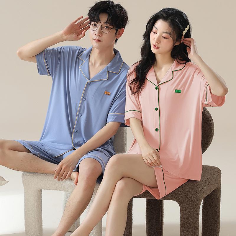 Summer Casual Modal Pajama Set for Couples - Women s Short-Sleeved Cardigan & Men s Thin Shorts Home Wear Women XL (60-70 kg)
Summer Casual Modal Pajama Set for Couples - Women s Short-Sleeved Cardigan & Men s Thin Shorts Home Wear Women XL (60-70 kg)