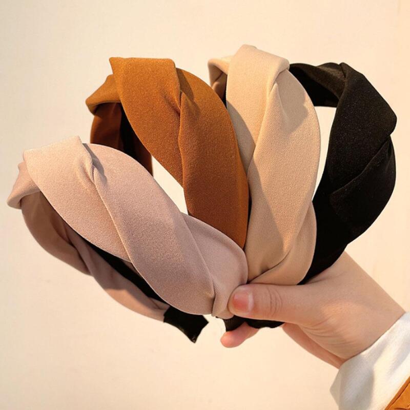 Nium Cherry Mix Women s Twist Minimal Headband brown
Nium Cherry Mix Women s Twist Minimal Headband brown
