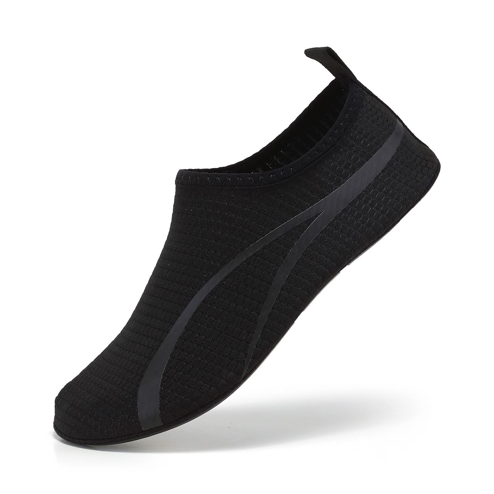 Unisex Beach & Water Sports Skin-Tight Anti-Cut Barefoot Shoes 34/35 fits 33/34
Unisex Beach & Water Sports Skin-Tight Anti-Cut Barefoot Shoes 34/35 fits 33/34