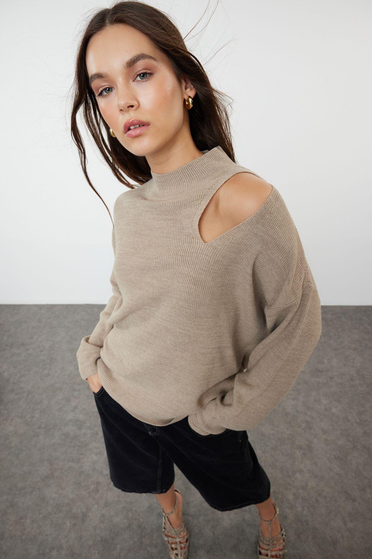 Women s Fashionable Stylish Sweater Mink Wide Fit Window Cut Out Knitwear Sweater S
Women s Fashionable Stylish Sweater Mink Wide Fit Window Cut Out Knitwear Sweater S