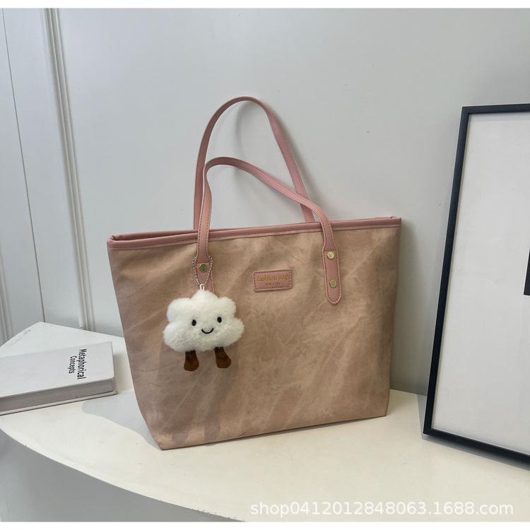 Retro large-capacity tote bag women s 2025 new fashionable textured shoulder bag simple and popular work commuter bag розовый
Retro large-capacity tote bag women s 2025 new fashionable textured shoulder bag simple and popular work commuter bag розовый