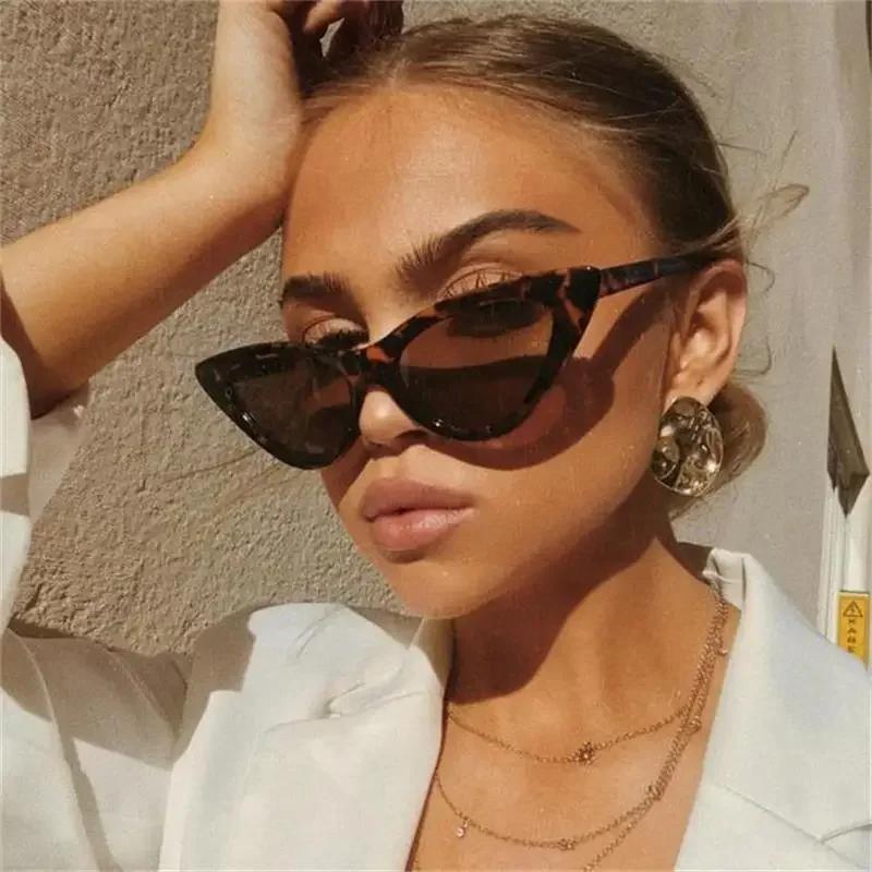 Women Fashion Cat Eye Sunglasses Brand Woman Vintage Retro Triangular Cateye Glasses Oculos Feminino Sunglasses Sexy
Women Fashion Cat Eye Sunglasses Brand Woman Vintage Retro Triangular Cateye Glasses Oculos Feminino Sunglasses Sexy