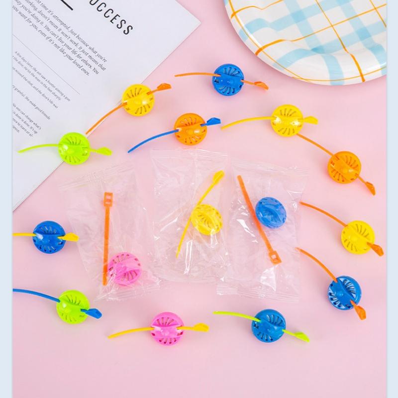 10Pcs Two-Player Match Toys Mini Cute Candy Color Pull Ruler Gyro Toy Classic Nostalgia Gyro Toys Parent-child Interaction
10Pcs Two-Player Match Toys Mini Cute Candy Color Pull Ruler Gyro Toy Classic Nostalgia Gyro Toys Parent-child Interaction