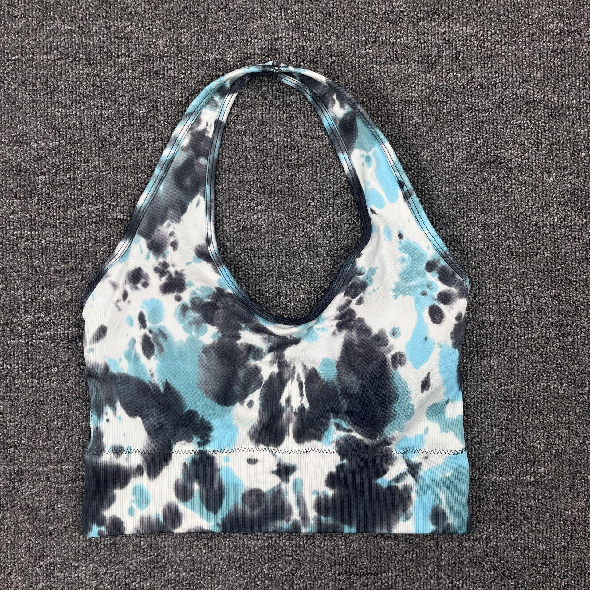 Бесшовный комплект для йоги с цифровой печатью: Топ-халтер и шорты с высокой талией и эффектом лифтинга бедер для женщин L
Бесшовный комплект для йоги с цифровой печатью: Топ-халтер и шорты с высокой талией и эффектом лифтинга бедер для женщин L