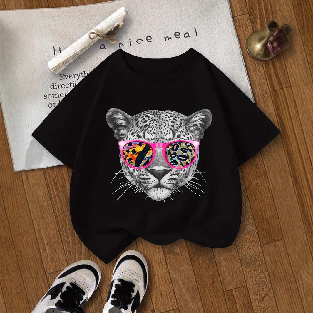 Girls Casual Black Panther-patterned Sunglasses T-shirt for Summer, Fashionable Short-sleeved T-shirt for Children 5-6Y
Girls Casual Black Panther-patterned Sunglasses T-shirt for Summer, Fashionable Short-sleeved T-shirt for Children 5-6Y