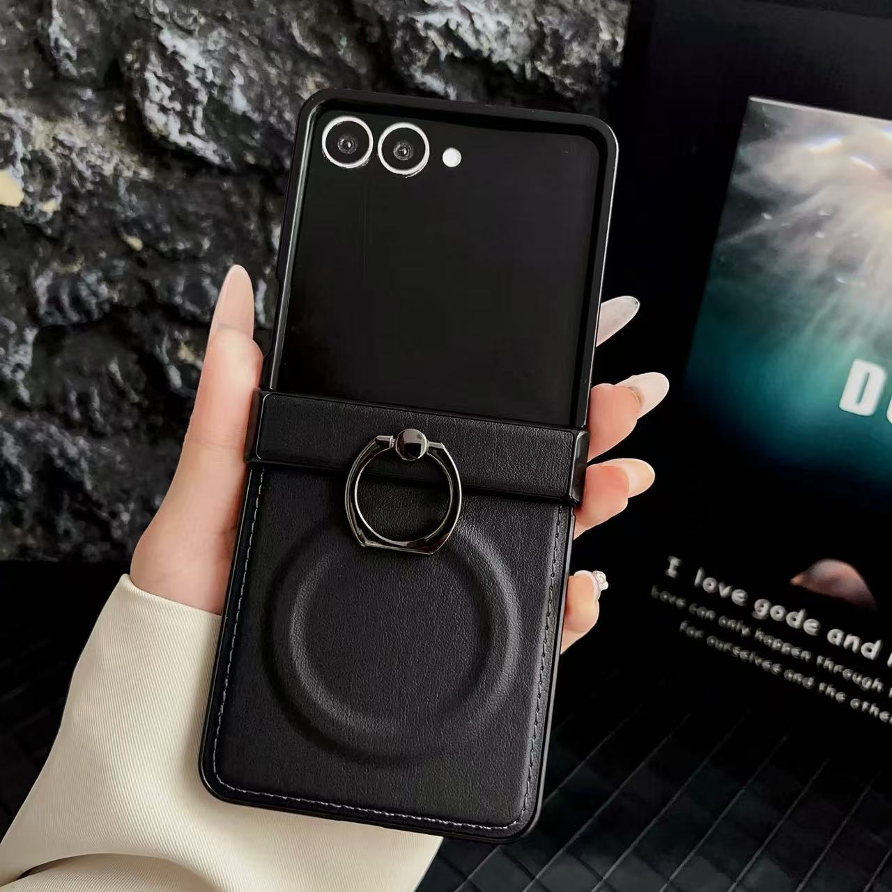 Skin Ring Leather Case for Samsung Galaxy Z Flip 7 6 5 Fold Business Fashion for Magsafe Wireless Charging Protective Cover For Z Flip 7
Skin Ring Leather Case for Samsung Galaxy Z Flip 7 6 5 Fold Business Fashion for Magsafe Wireless Charging Protective Cover For Z Flip 7