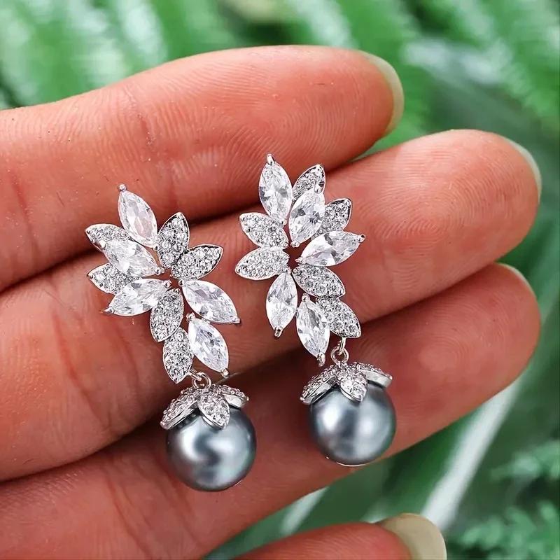 Gift Multi Colored Imitation Pearl Dangle Earrings Leaf Design Aesthetic for Women Dazzling CZ Luxury Trendy Zircon Copper
Gift Multi Colored Imitation Pearl Dangle Earrings Leaf Design Aesthetic for Women Dazzling CZ Luxury Trendy Zircon Copper